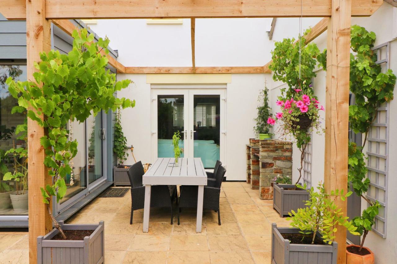 Modern Holiday Home Central St Merryn Exterior foto